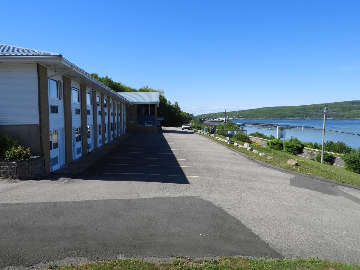 Admiral Digby Inn Restaurant And Cottages エクステリア 写真