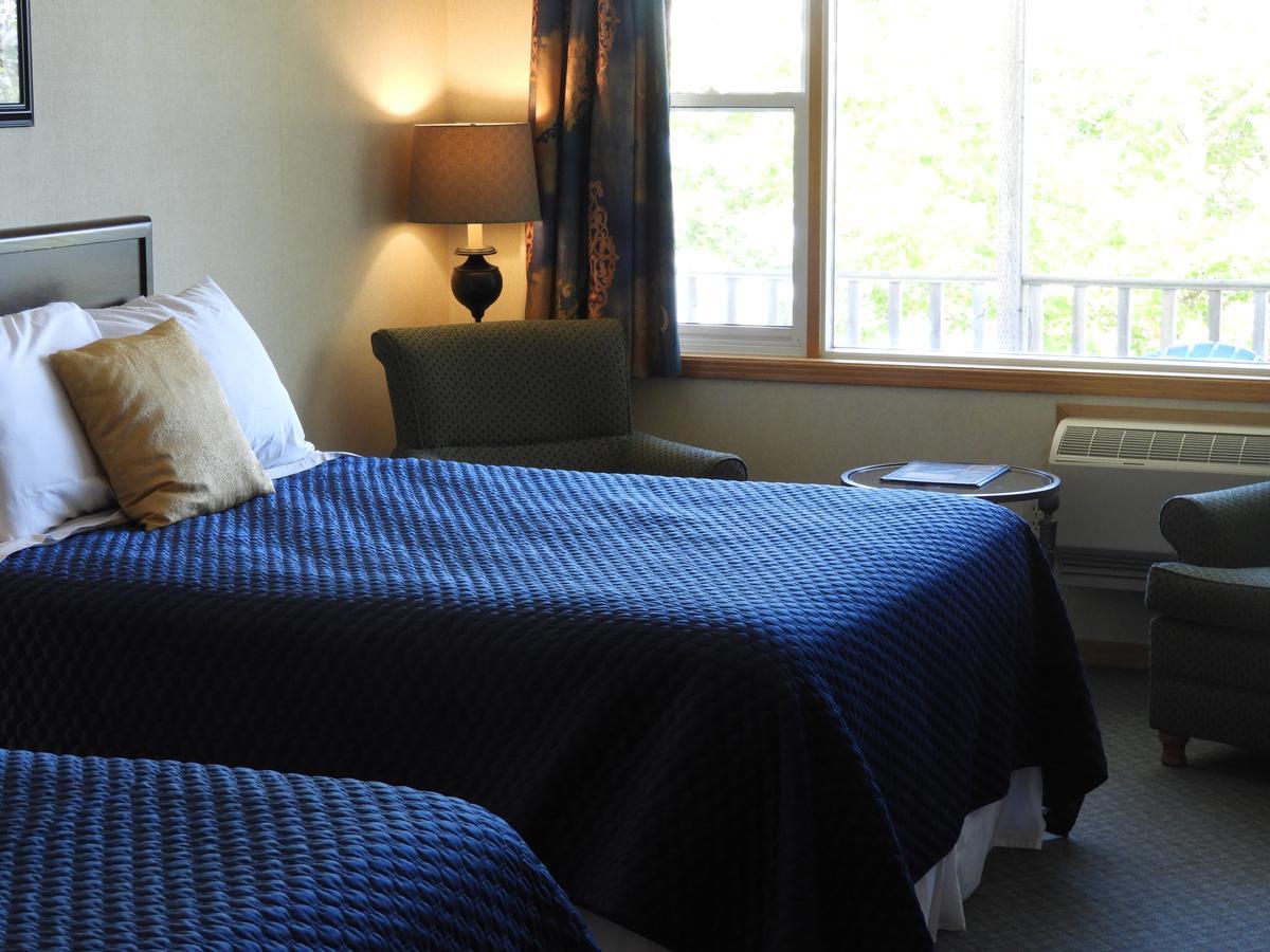 Admiral Digby Inn Restaurant And Cottages エクステリア 写真