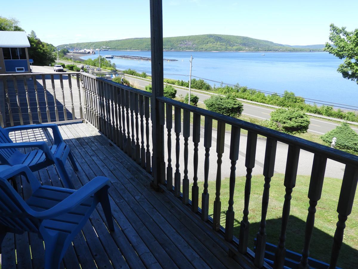 Admiral Digby Inn Restaurant And Cottages エクステリア 写真